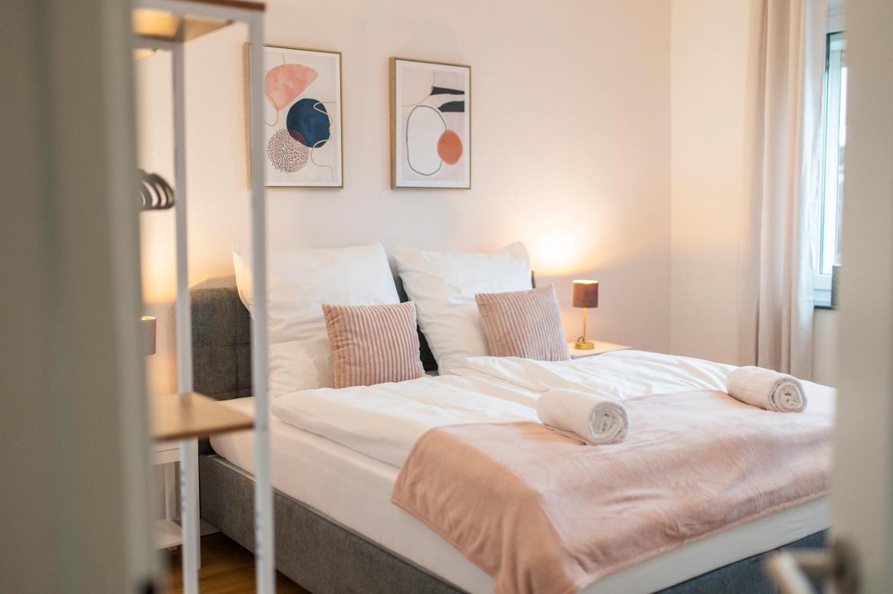 Peter Apartments - Wohnung 90Qm, 3 Schlafzimmer, Kueche, Wohnzimmer, Balkon, Netflix Fulda Dış mekan fotoğraf