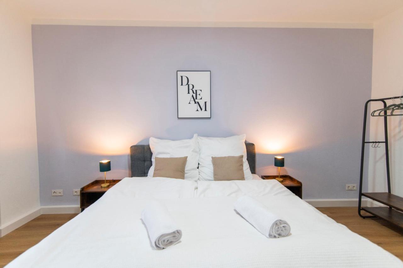 Peter Apartments - Wohnung 90Qm, 3 Schlafzimmer, Kueche, Wohnzimmer, Balkon, Netflix Fulda Dış mekan fotoğraf
