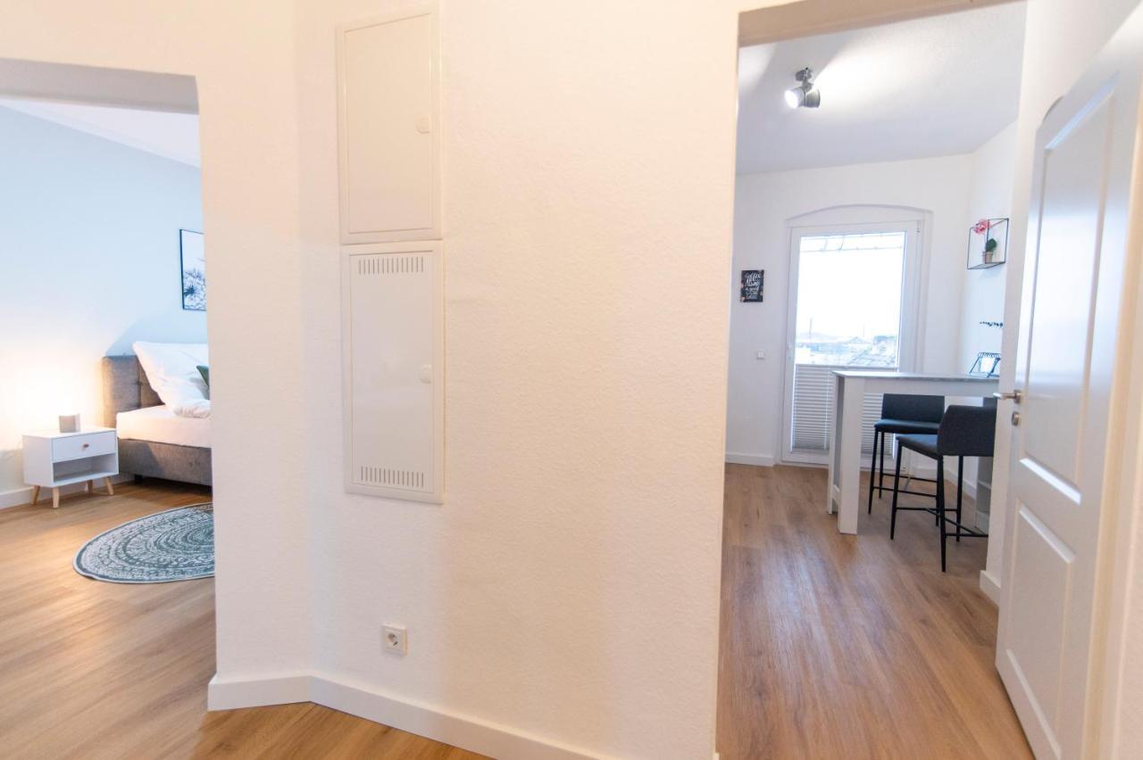 Peter Apartments - Wohnung 90Qm, 3 Schlafzimmer, Kueche, Wohnzimmer, Balkon, Netflix Fulda Dış mekan fotoğraf