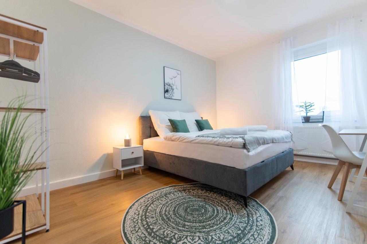 Peter Apartments - Wohnung 90Qm, 3 Schlafzimmer, Kueche, Wohnzimmer, Balkon, Netflix Fulda Dış mekan fotoğraf